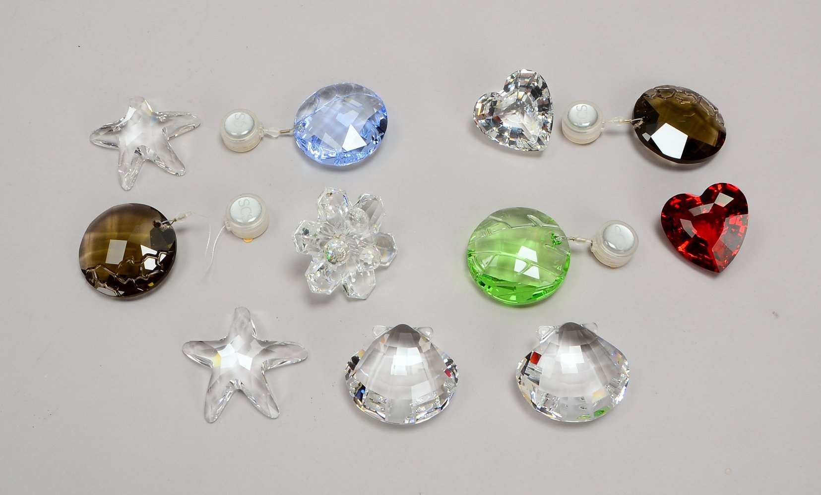 Swarovski, 13x Kristallobjekte: 4x 'SCS'-Fensterhänger, und 9x Einzelobjekte - 5x OVP/4x ohne