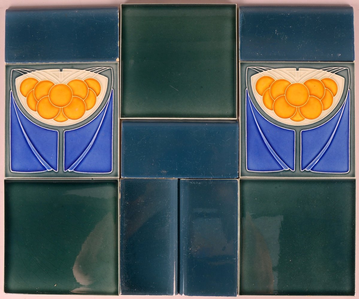 10 antike Jugendstil-Fliesen/gemischtes Arrangement in Grün-Blau, insges. gute Erhaltung