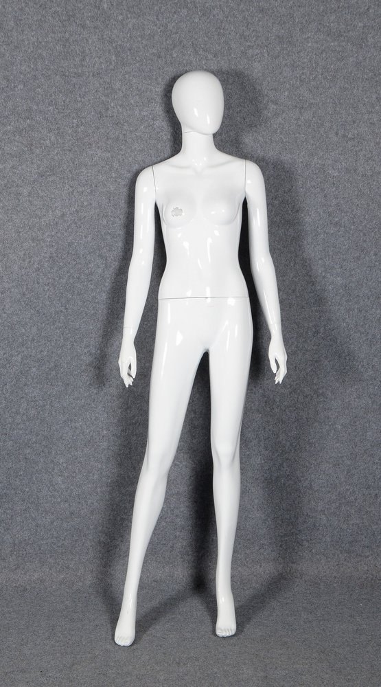 Schaufensterpuppe, Kunststoff/weißer Klavierlack, Körperteile steckbar; Höhe 180 cm