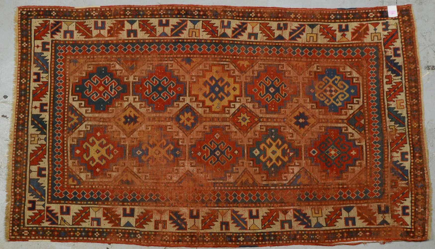 Moghan-Orientbrücke, antik, Pflanzenf. - Restaurierungsobjekt; Maße 130 x 223 cm