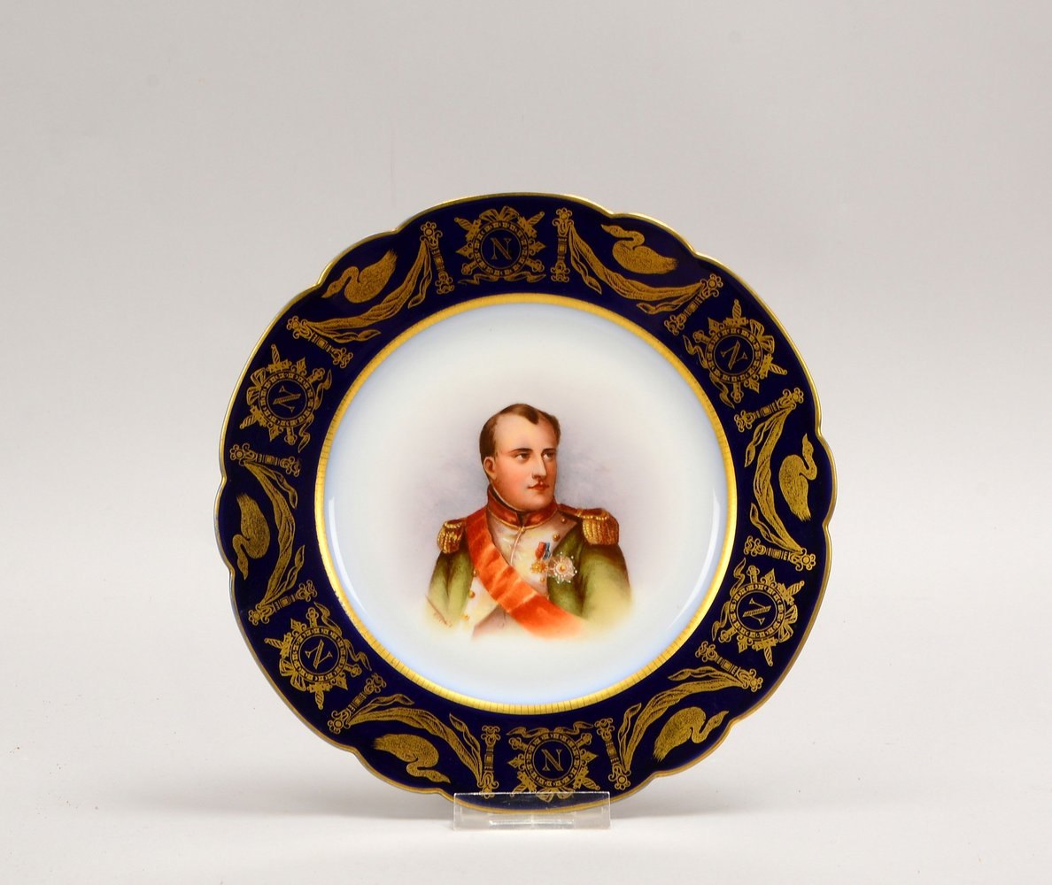 Manuf. imp. de Terres, handbem. Porz.-Teller, Portrait. 'Napoleon', mehrf. gemarkt
