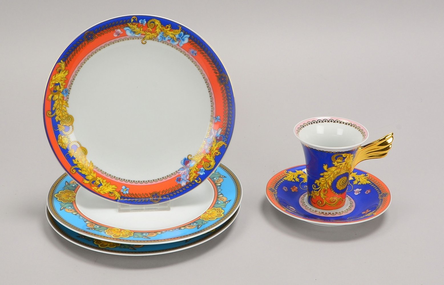 Rosenthal/Versace: 3x Frühstücks-/Kuchenteller, und 1 Tasse/mit Untertasse