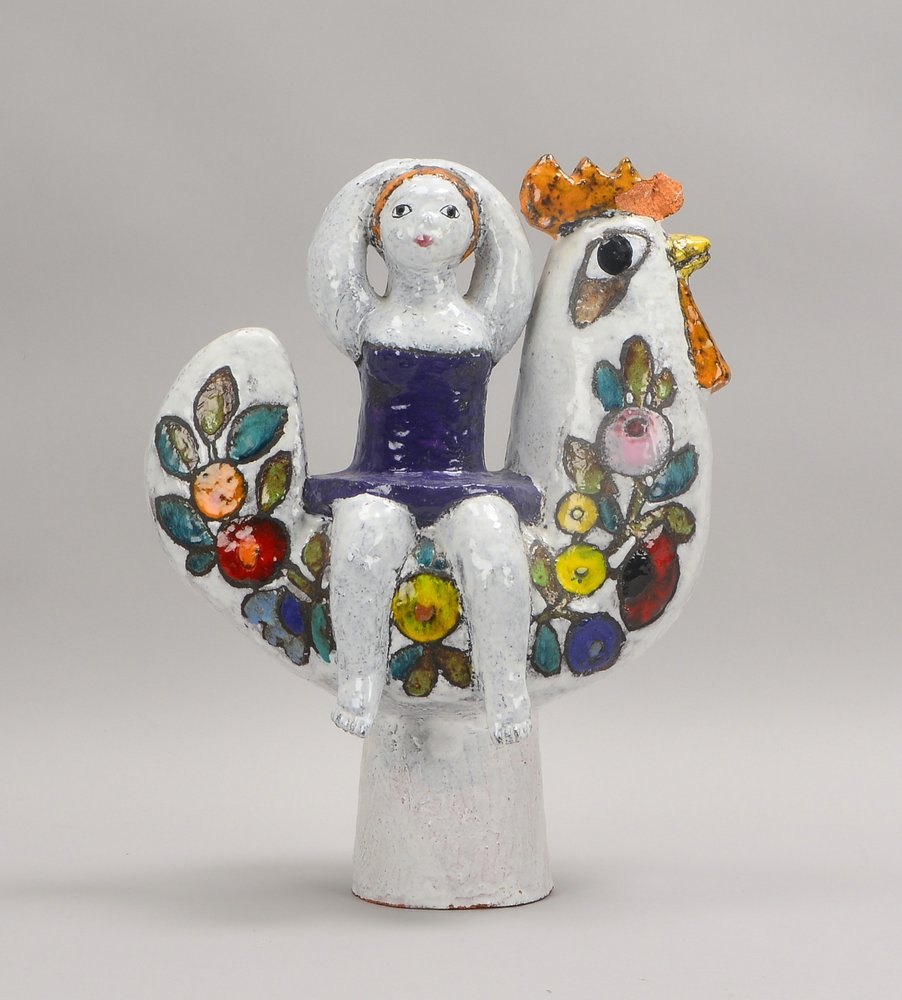 Weichberger, Heide, große Keramikskulptur, 'Reiterin auf Hahn'; Höhe 42 cm