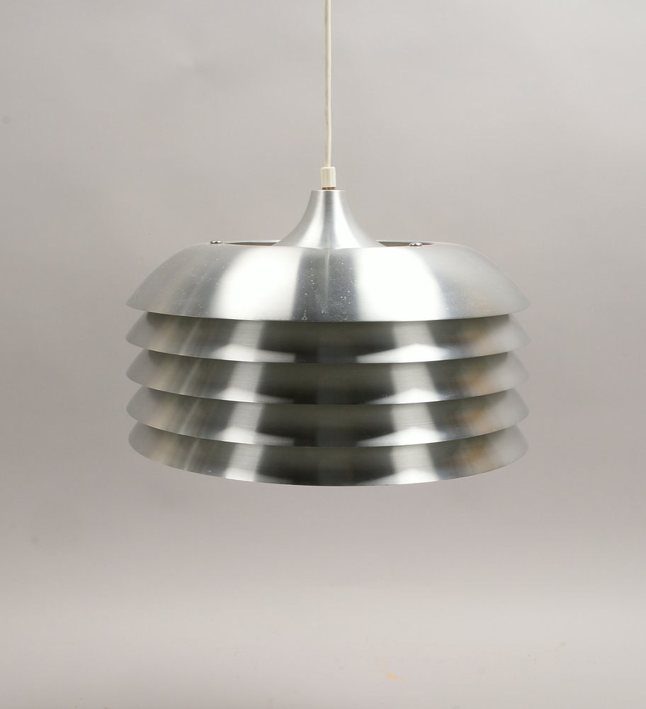 Markyard-Deckenlampe, Schirm aus 5-fach gestaffelten Alu-Lamellen, Entw. H.-A. Jakobsson
