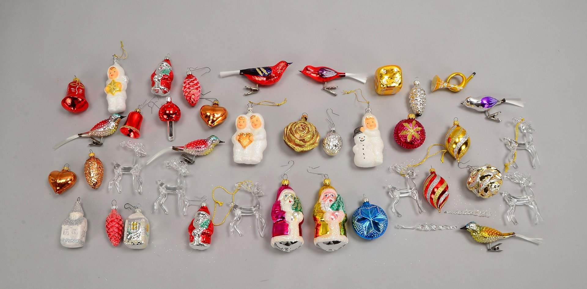 Christbaumschmuck (Thüringen), figürl. Hänger/untersch. Ausf. und Materialien, ca. 38 Stück