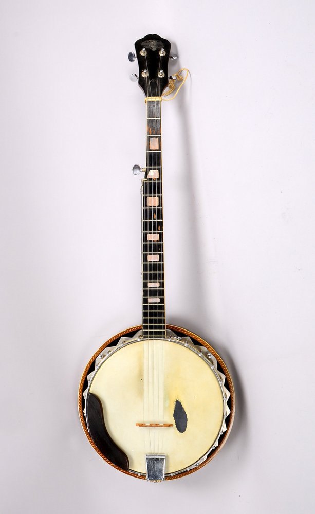 Banjo (USA - dort in 1979 neu erworben), Kapodaster auf 5. Saite (g), im alten Kasten