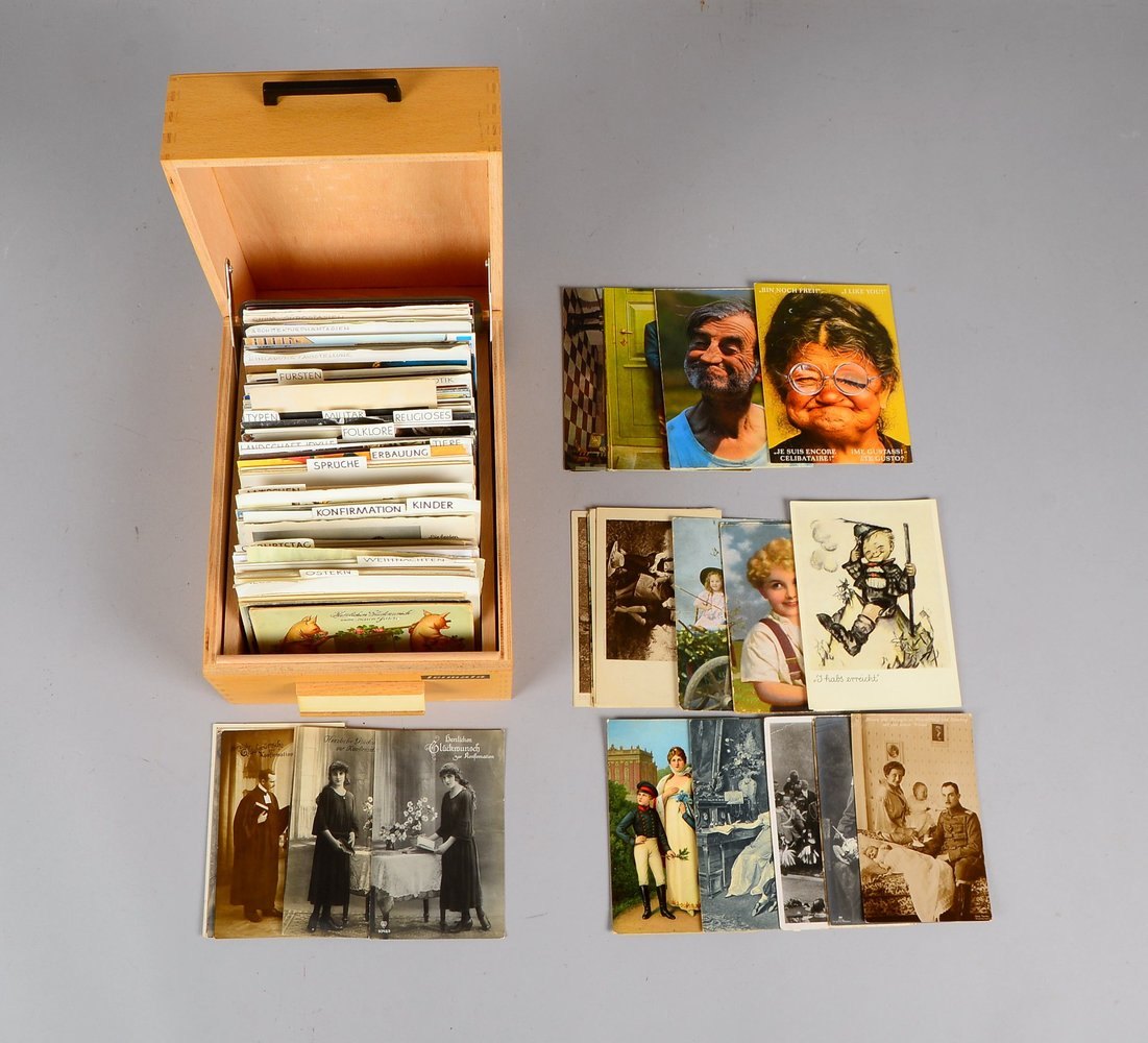 Postkartensammlung, alt, verschiedene Themengebiete - in Holzbox gesammelt