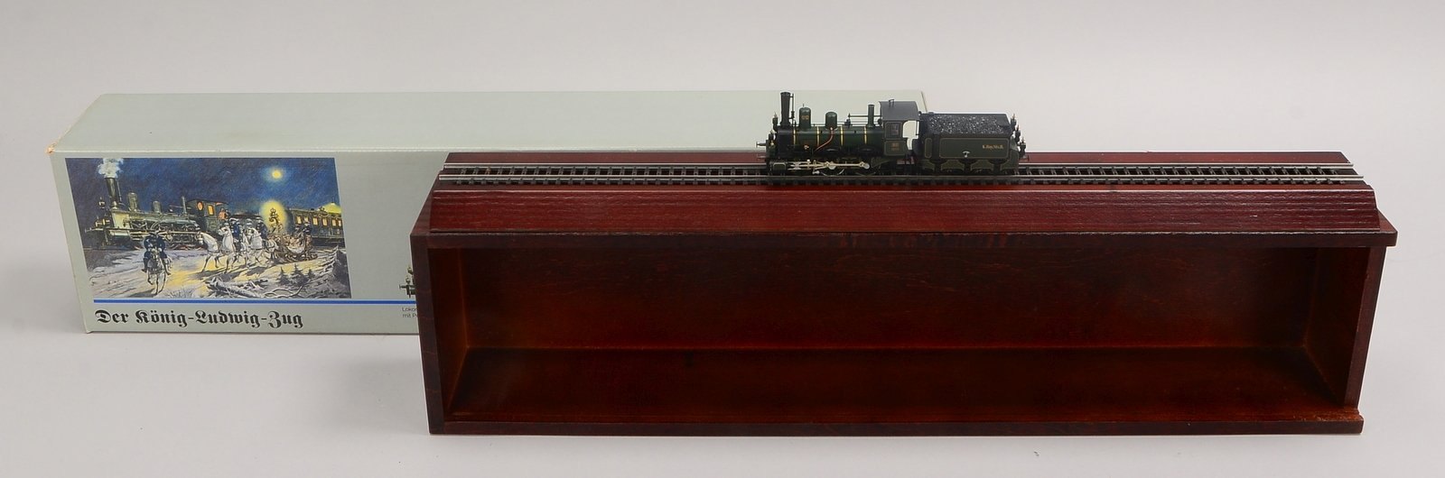 Märklin 'H0' dig.: '2680, König Ludwig-Zug' - Lok 'B IV, Tristan', mit Sockel/Vitrine