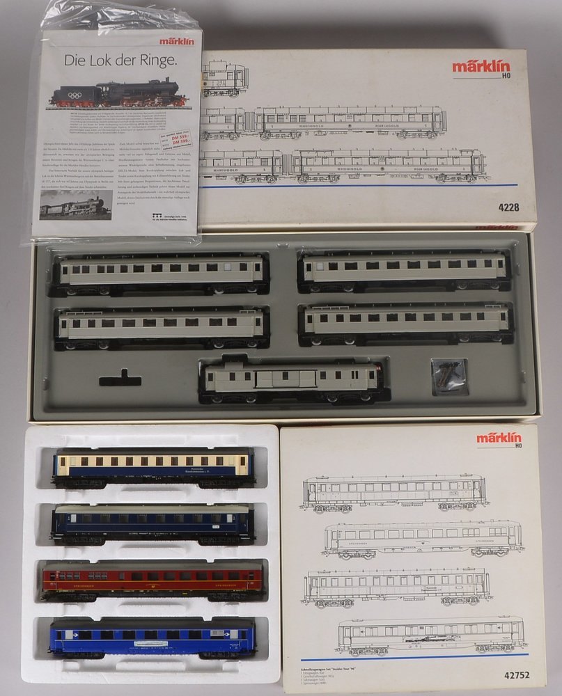 Märklin 'H0', 2 Wagen-Sets: '4228 Rheingold', und '42752 - Schnellzug Ins. Tour 96 Expr.'