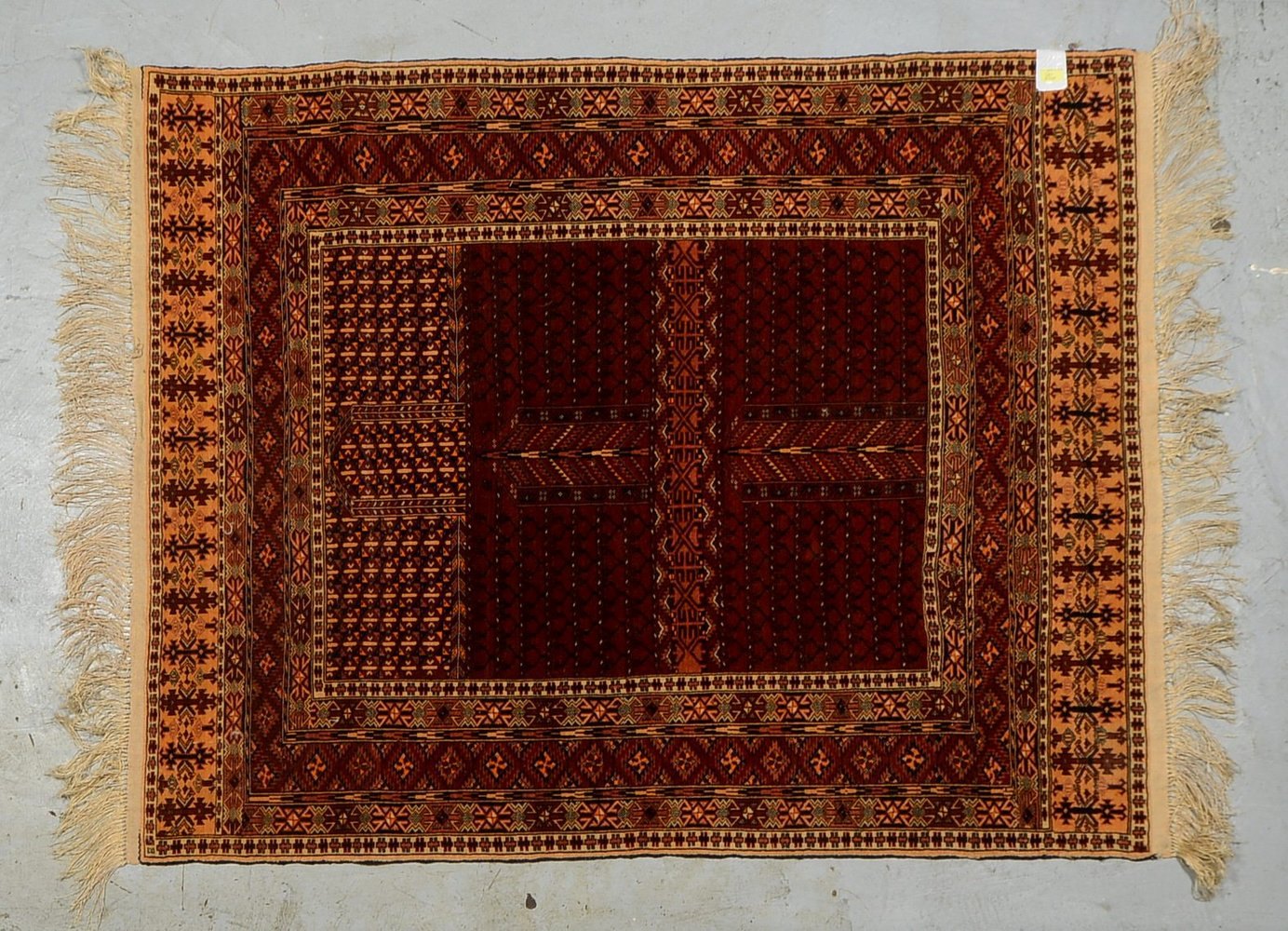 Hatschlu, Wolle auf Seide, feine Kn., kompl., in gutem Zust.; Maße 170 x 131 cm