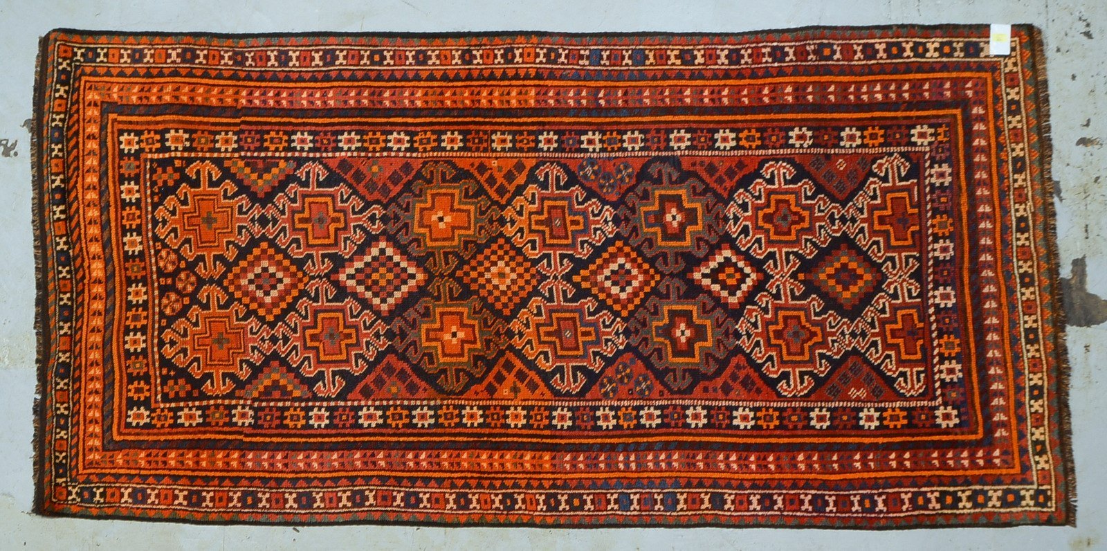 Gashgai, Wolle auf Wolle, kontrastr. Musterung, gute Erhaltung; Maße 260 x 127 cm