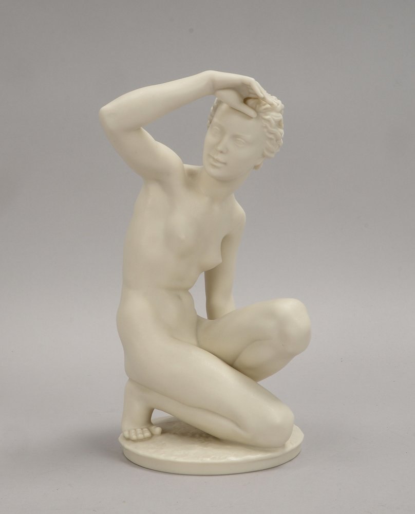 Hutschenreuther/Kunstabtlg., 'Die Schauende', Biskuitporz., Entw. Carl Werner