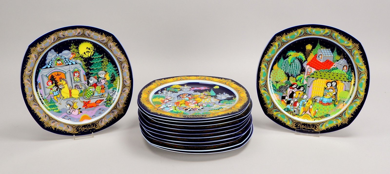 Rosenthal, 12x Porz.-Wandteller, Weihnachtsmotive, '1983'-'1994', Entw. B. Wiinblad