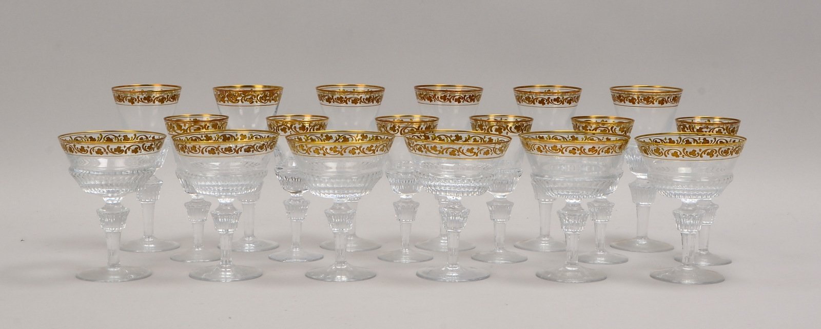 Tischglas-Konvolut, Kristallglas mit Goldrand, für 6 Pers. (Sekt, Weißwein, Dessertwein)