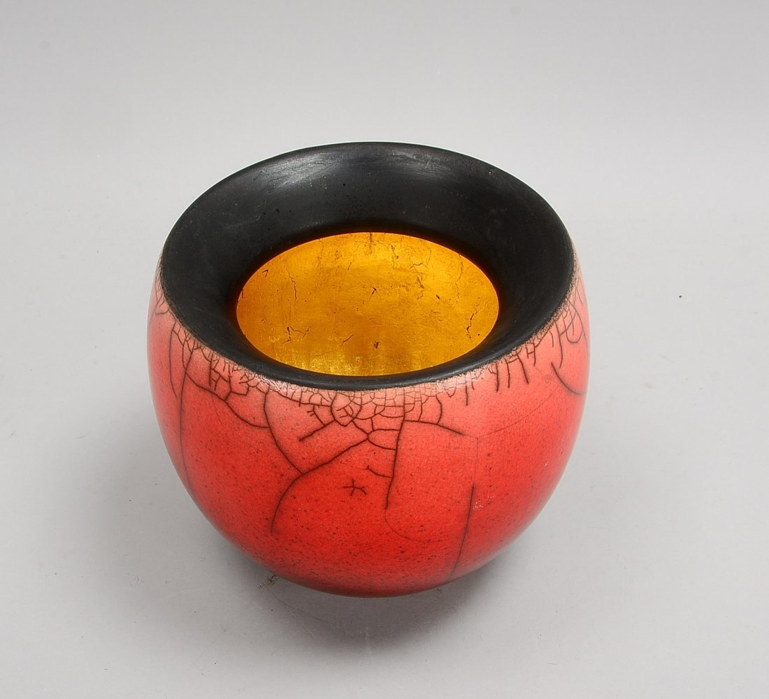 Mindermann, Martin, Künstler-Keramik, Gefäß in Raku-Technik, innen verg.; Höhe 17 cm