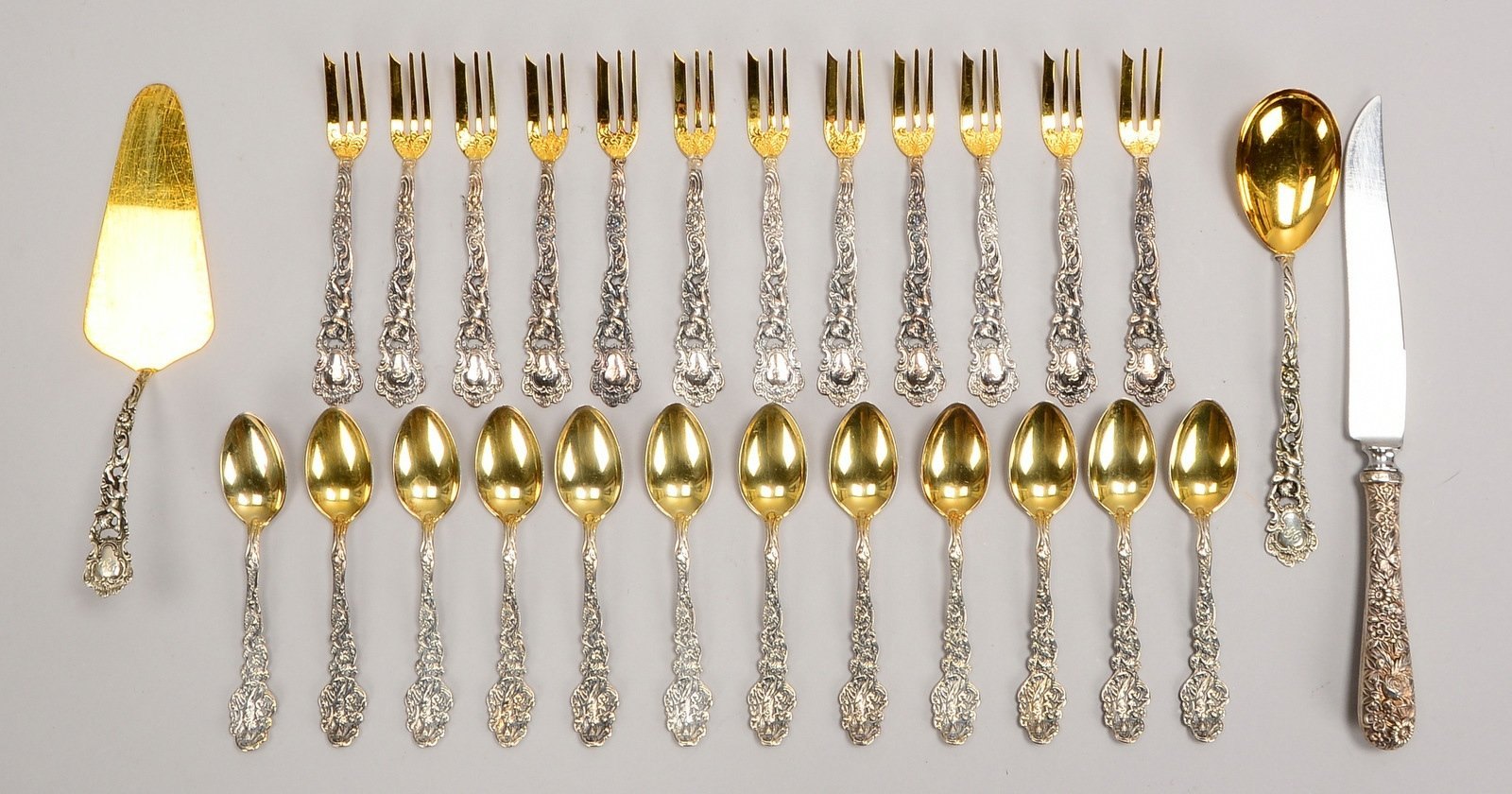 Kaffeebesteck, 835/925 Sterlings., barockes Reliefdekor, teilverg., für 12 Pers.