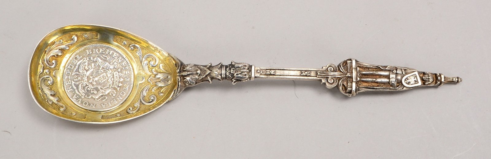 Prunklöffel, 800 Silber, mit Bremer Münze und figürl. Stielende ('Roland'); Gew. 85 g