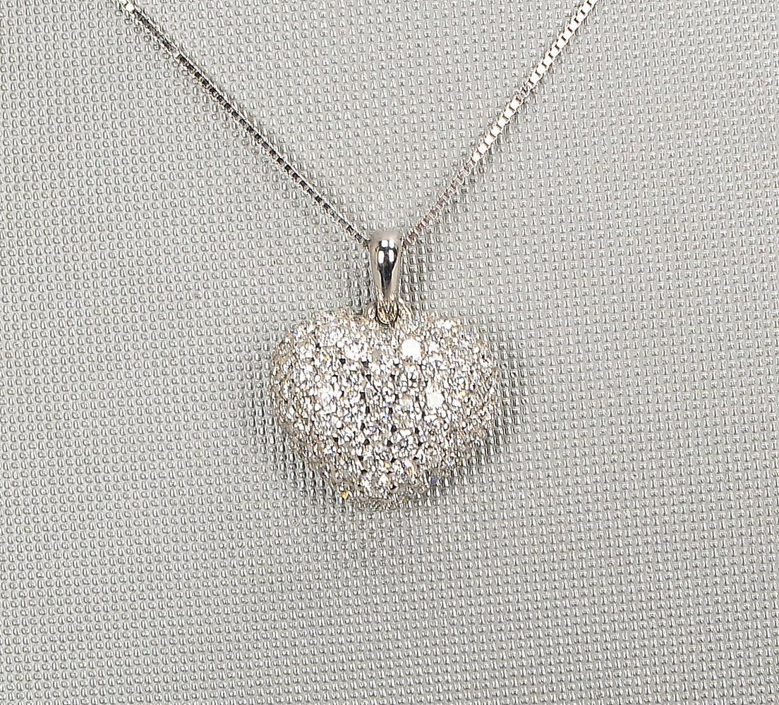 Halskette mit Anh. 'Herz', 750 WG (gest.), Anh. mit Brillantbes./ca. 1,15 ct, 'F-Vsi'; Gew. 4,60 g