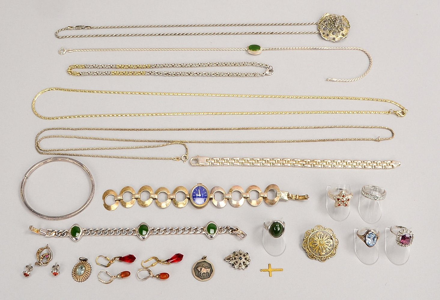 Silberschmuck, teils mit Steinbesatz (Halsketten, Armbänder, Ringe, u.a.); Gew. 200 g