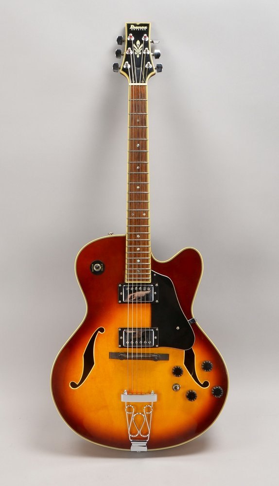Jazzgitarre, Ibanez 'Artstar', Seriennr. 'S 4041121', 6-saitig, gepfl. Zustand, im Hardcase