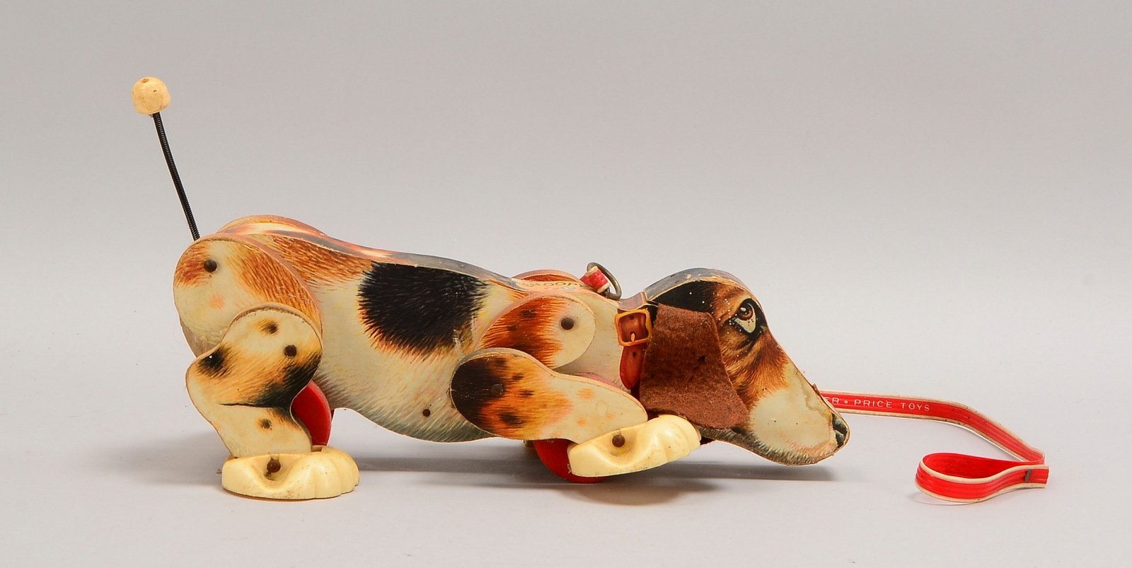 Vintage-Nachziehtier (Fisher Price), 'Snoopy - Bassethund', Nr. '181', Holz/Kunstst.