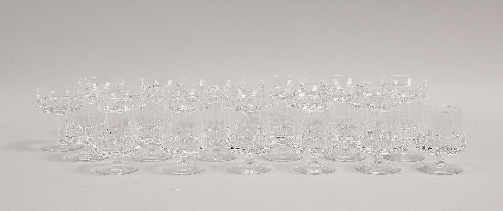 Zwiesel, kl. Tischglas-Konvolut, Bleikristall, handgeschl.: 11x Likör/12x Cognac