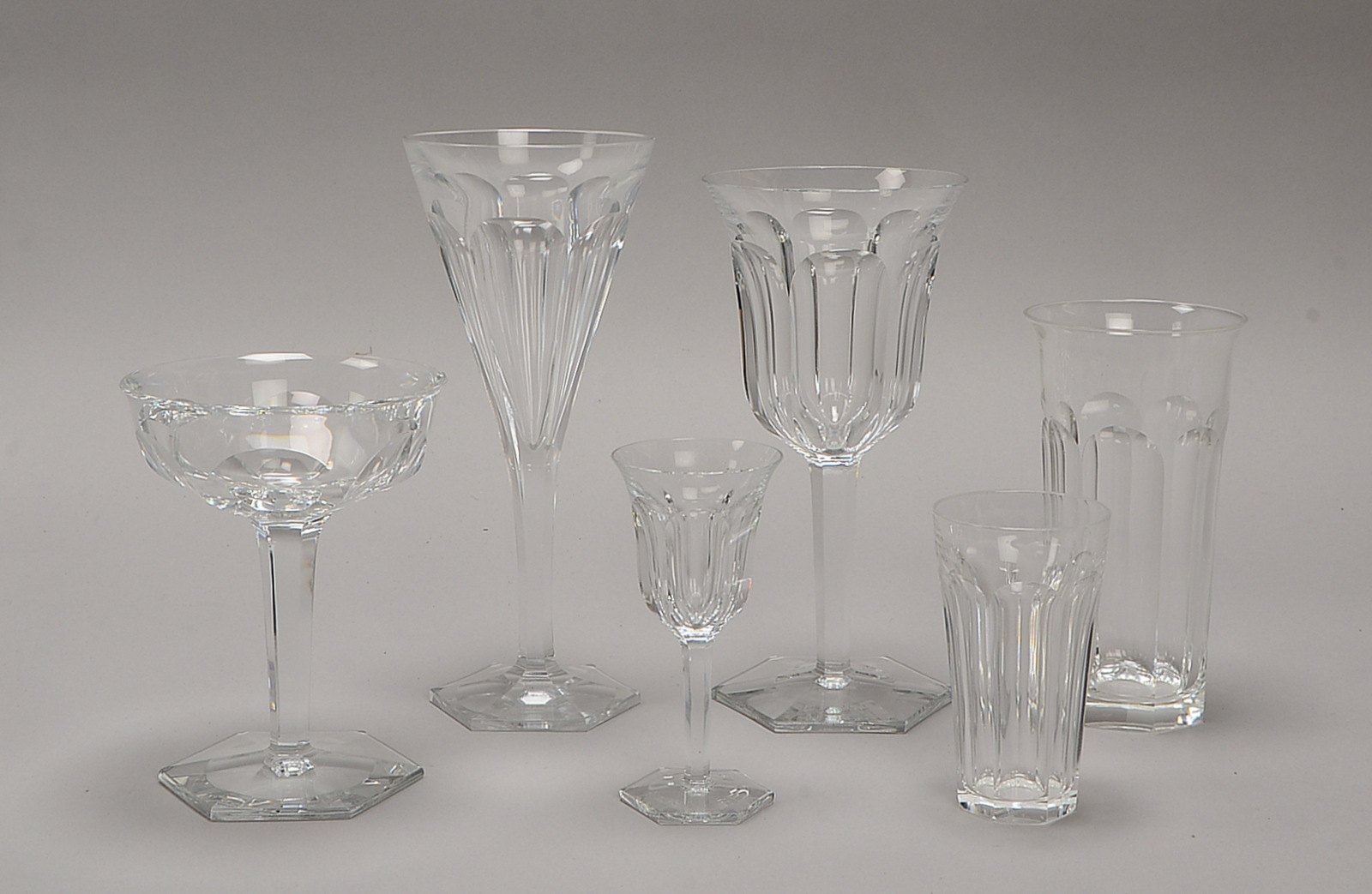 Baccarat, 52-tlg. Gläser-Konvolut (Champagner, Sekt, Rotwein, Wasser, Sherry, Schnaps)