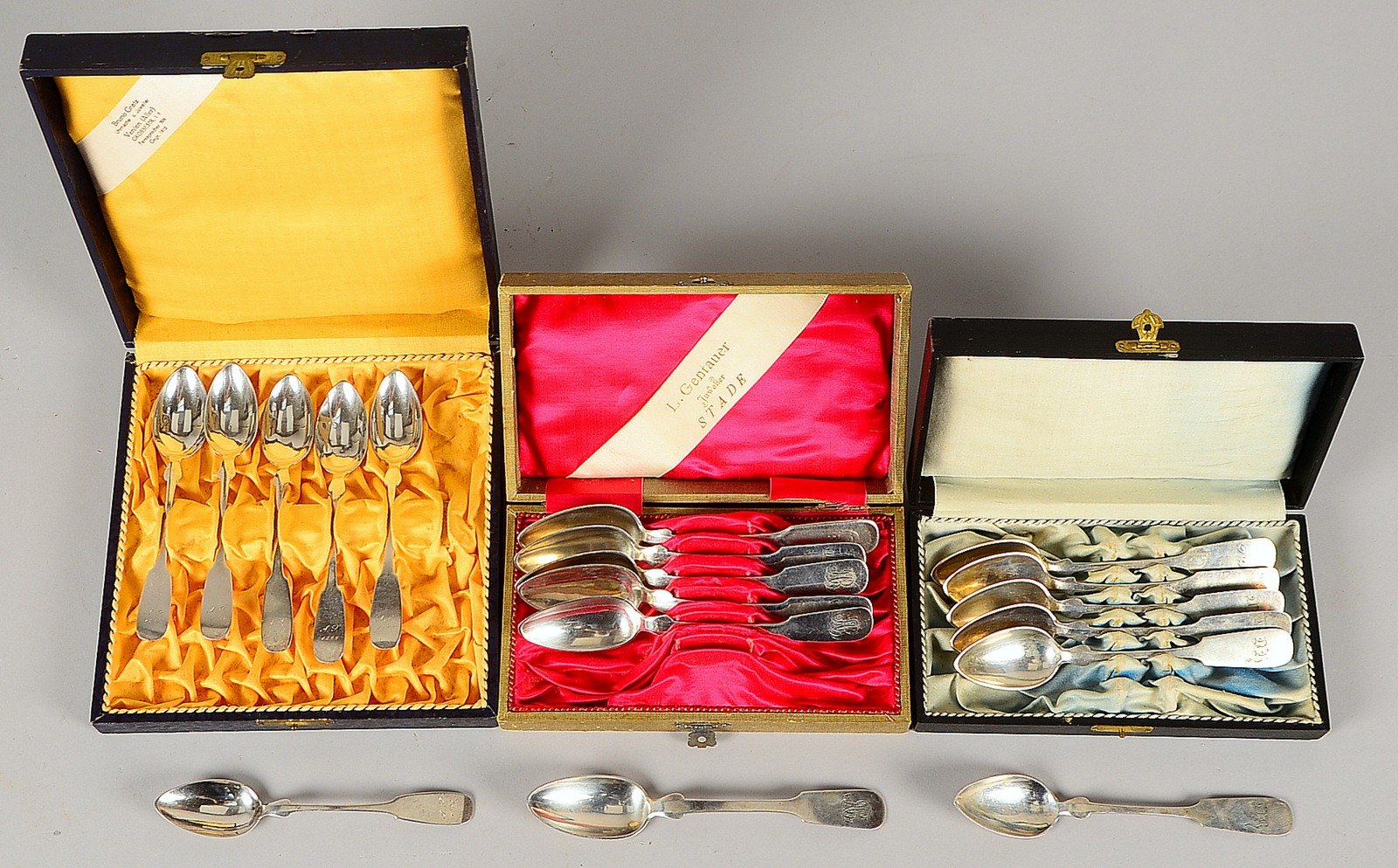 Kaffeelöffel-Konvolut, Silber, Spatendekor, mit Monogramm, 3 Sätze à 6 Stück; Gew. 236 g
