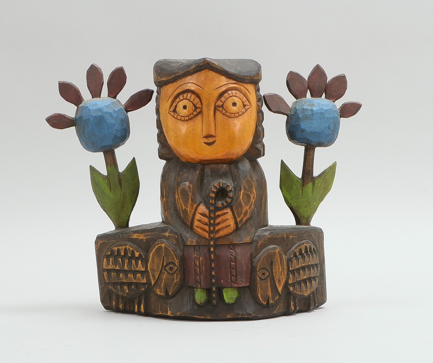 Zegadlo, Henryk, Holzskulptur, 'Schäferin', teils farbig gefasst; Höhe 26,5 cm