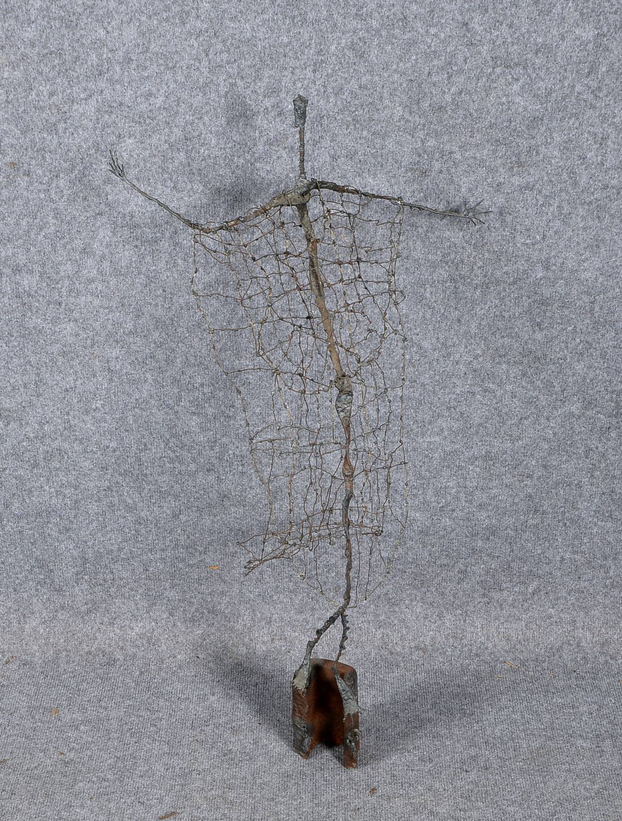 Kicherer, Jörg, moderne Eisenskulptur, 'Tanzende im Netzgewand'; Höhe 90 cm