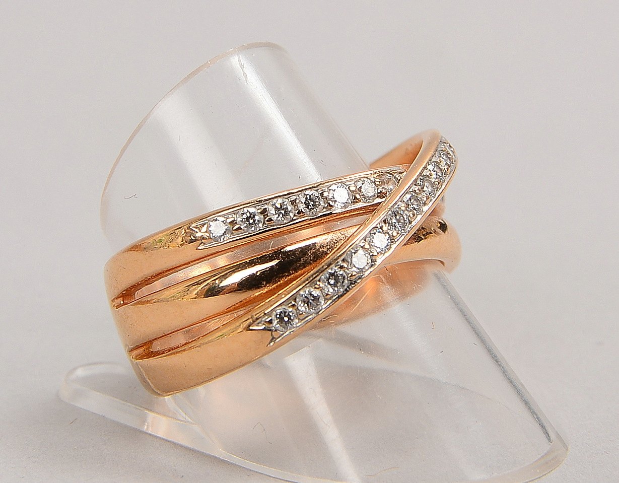 Moncara, Ring, 585 RG (gest.), mit 24x Diam./ca. 0,50 ct, 'G-H', 'If-Vvs'; RG 62, Gew. 8,60 g