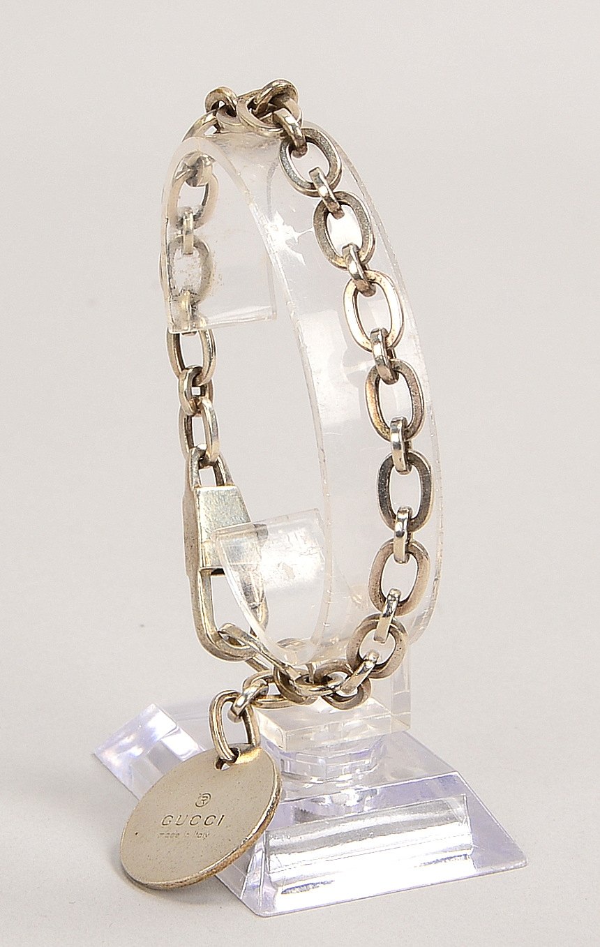 Gucci, Armband, 925 Sterlingsilber, Ankerglieder, Karabinerschl.; Länge 21 cm, Gew. 26 g