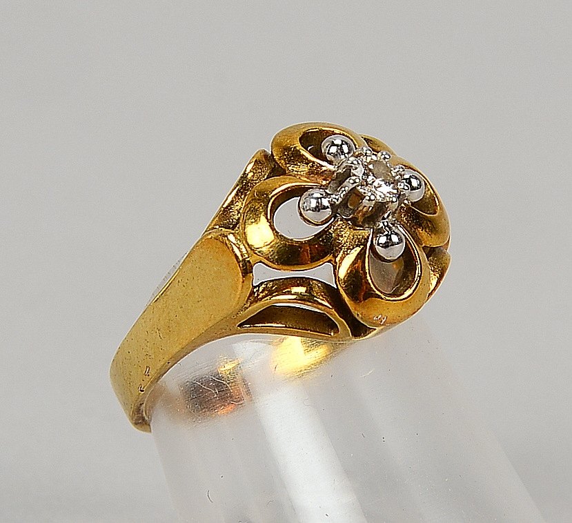 Ring, 585 GG/WG (gest.), besetzt mit einzelnem kl. Diamant; RG 53, Gew. 4,90 g