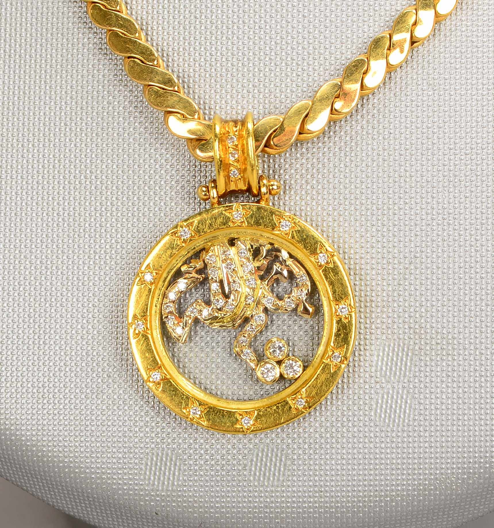 Collier, 750 GG (gest.), vergl. Anh. mit Diam., Federringschließe; Gew. Kette 13 g, Anh. 10,50 g