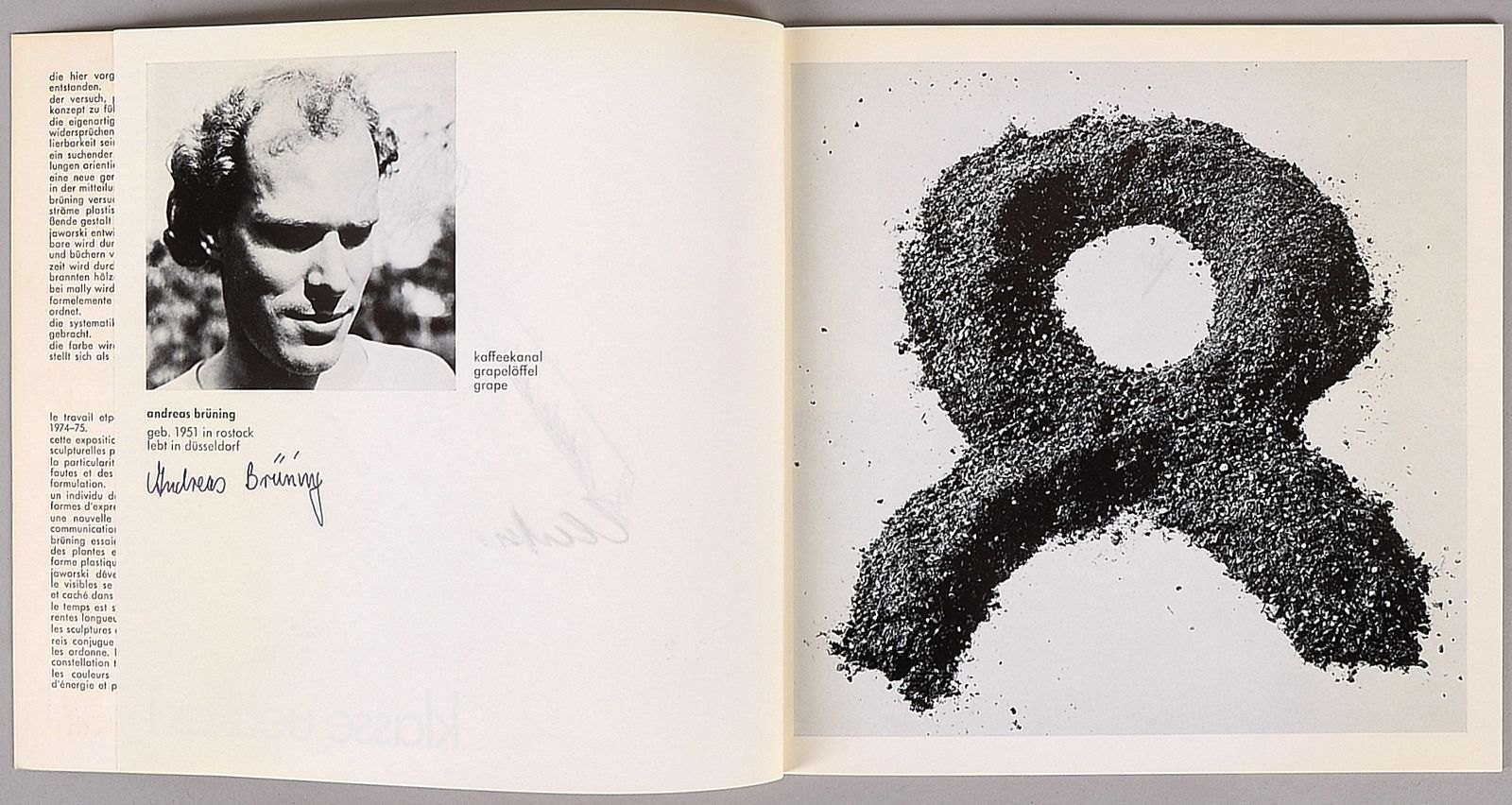 Uecker, Günther, 'Nagel', Zeichnung in kl. Heft, sign./mit Schülersignaturen (1975)