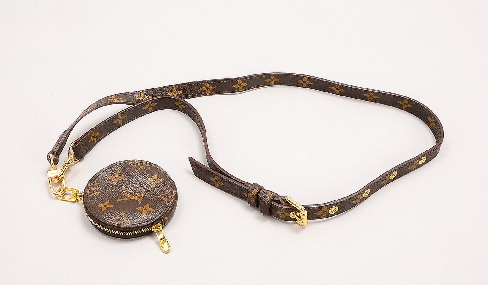 Louis Vuitton, Geldbörse, Monogramm-Canvas, mit Schulterriemen; Ø 9,5 cm