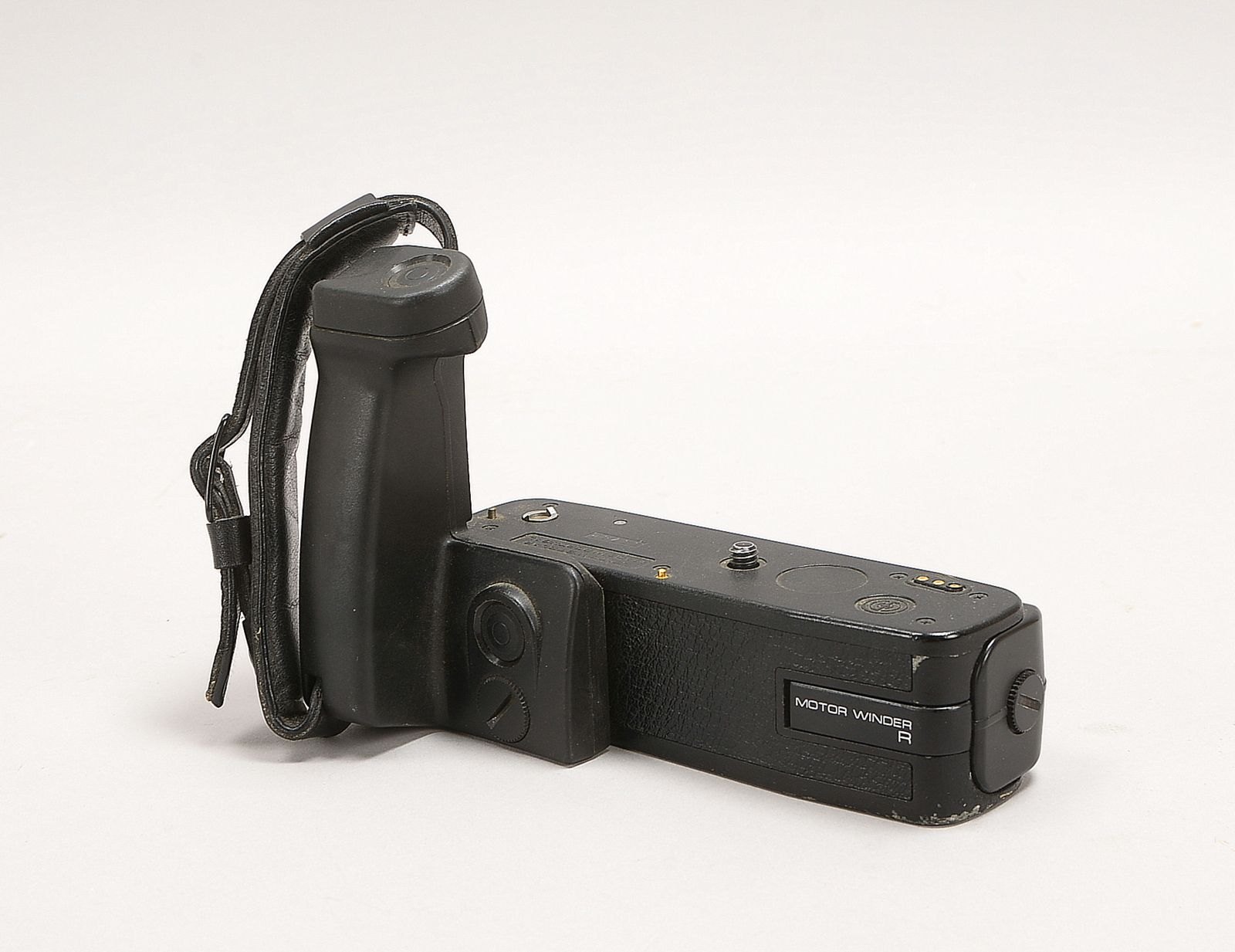 Sammler-Kamerazubehör: original Leica-Motor für Leica 'R5'