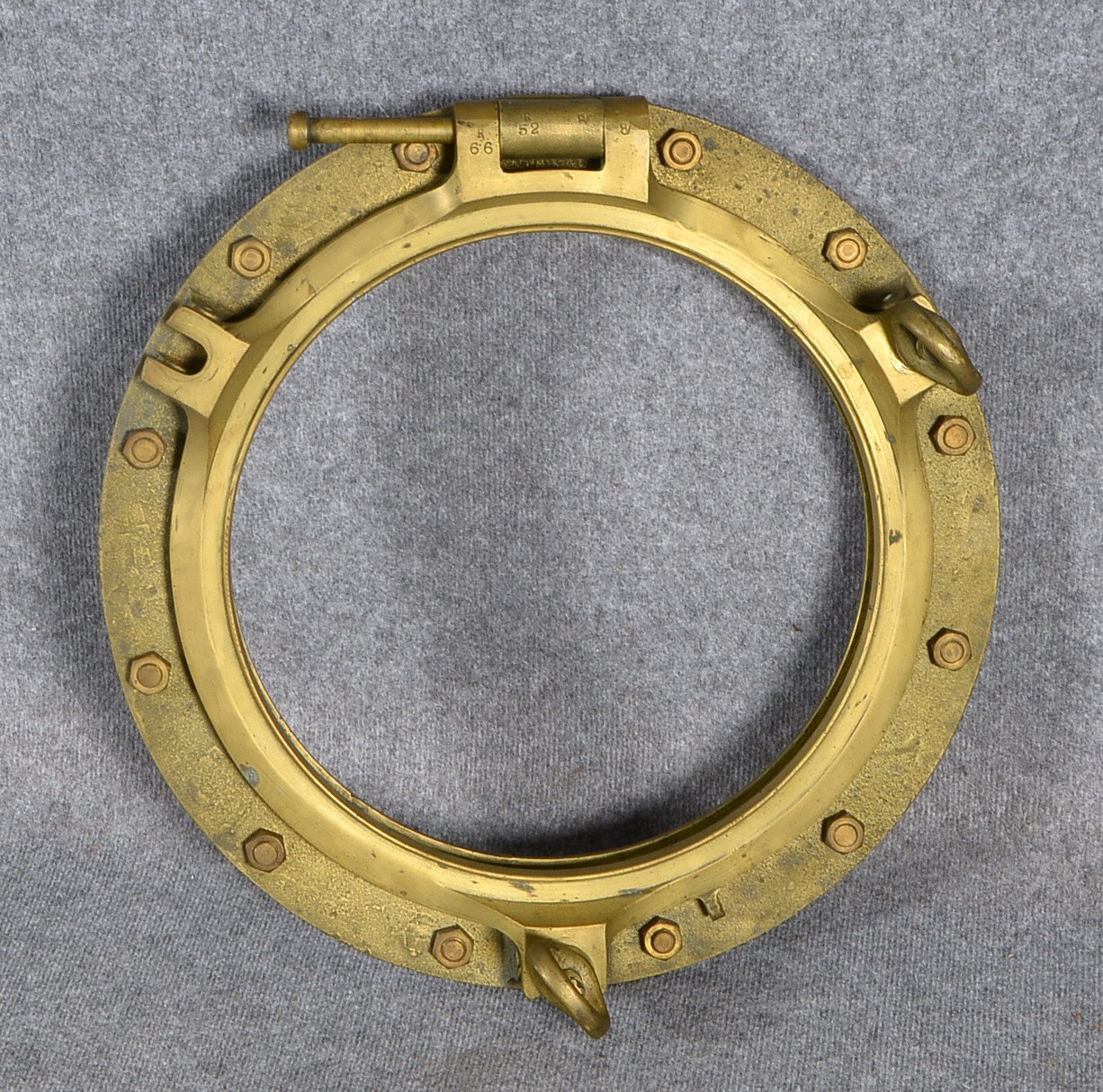 Bullauge, Messing, ohne Glas - schwere Ausf.!; Ø 58 cm, Gew. ca. 27 kg