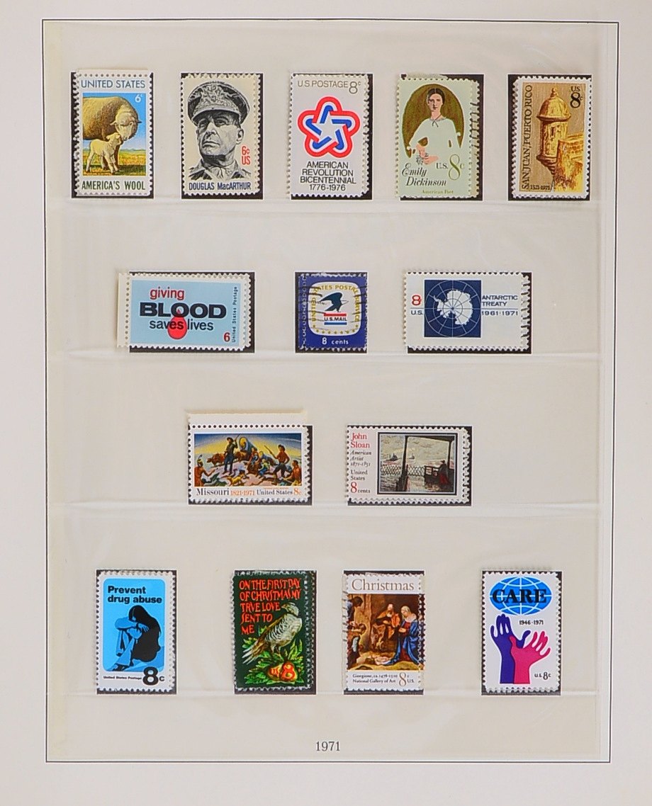 Briefmarken, 'USA', 1960 - 1977: bis 1968 gest., dann postfr./gest., komplett - im Album