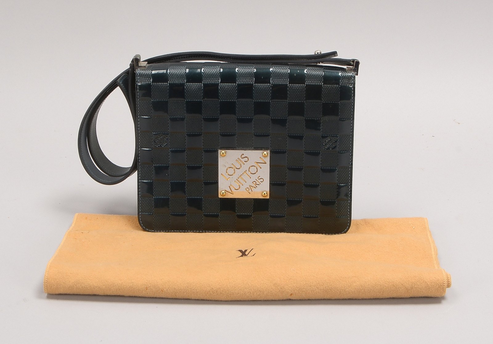 Louis Vuitton-Schultertasche, 'Cabaret Damier Vernis', 'M 92124', petrolgr. Leder, neuw.