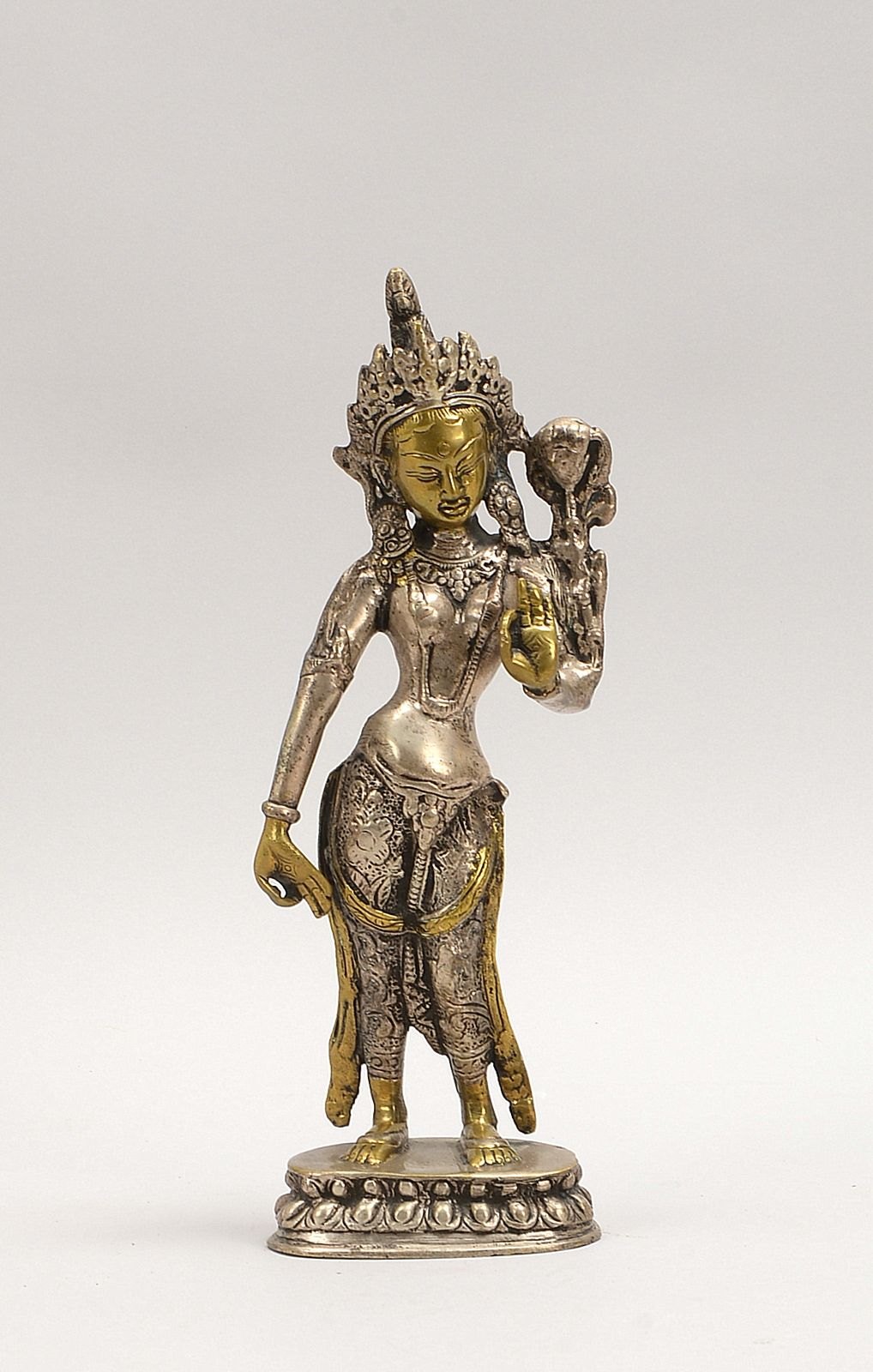 Bronzefigur, 'Indische Gottheit', teilvers. Figur in Mudra-Haltung, mit Attributen; Höhe 30 cm