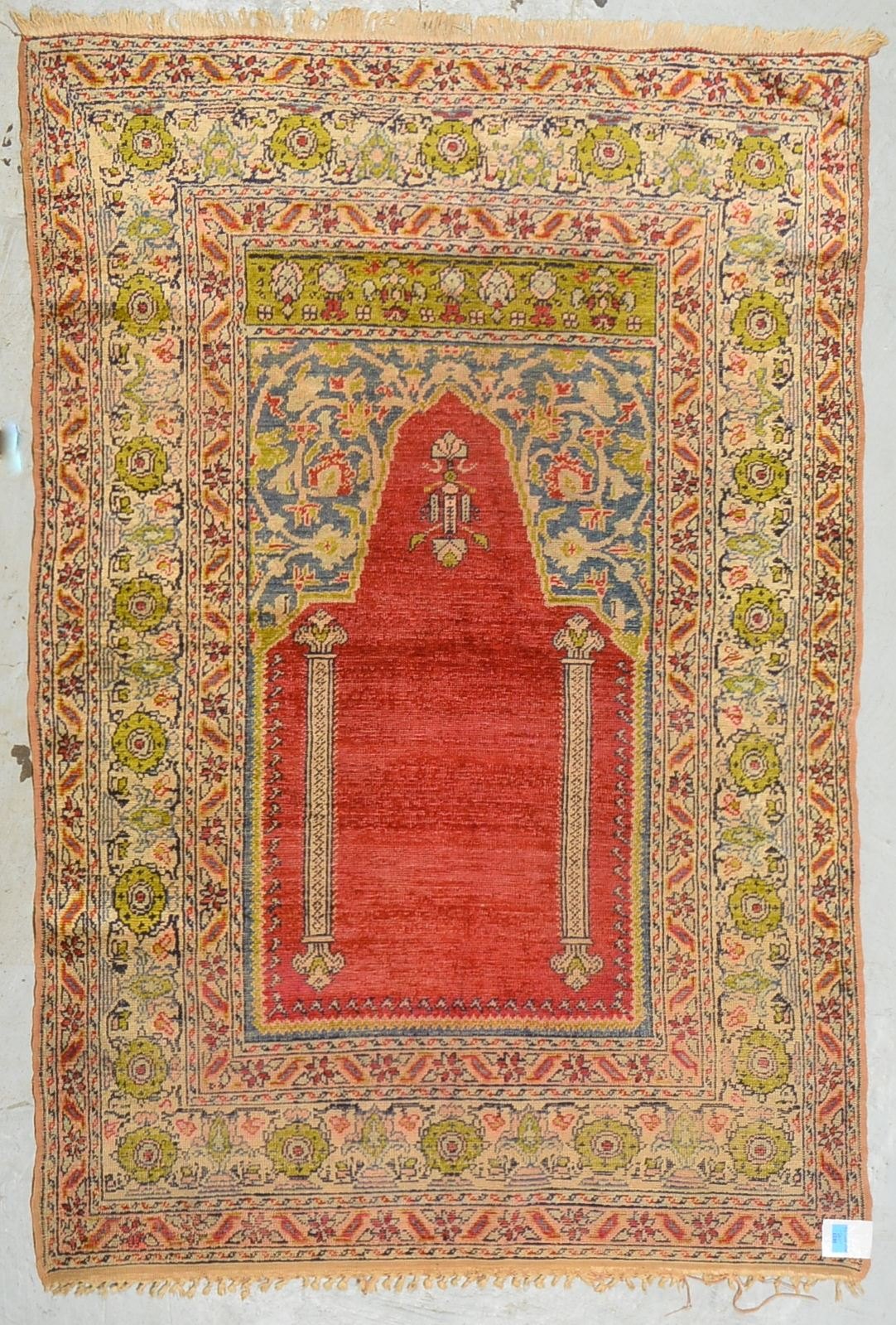 Panderma-Gebetsbrücke (Türkei), Seidenflor altersentsprechend dünn; Maße 160 x 110 cm