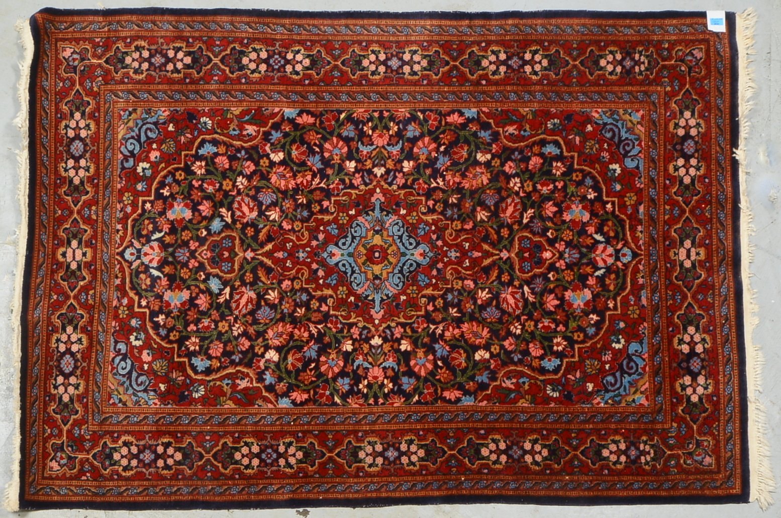 Orientbrücke (Iran), feine feste Knüpfung, hoher dichter Flor - guter Zustand