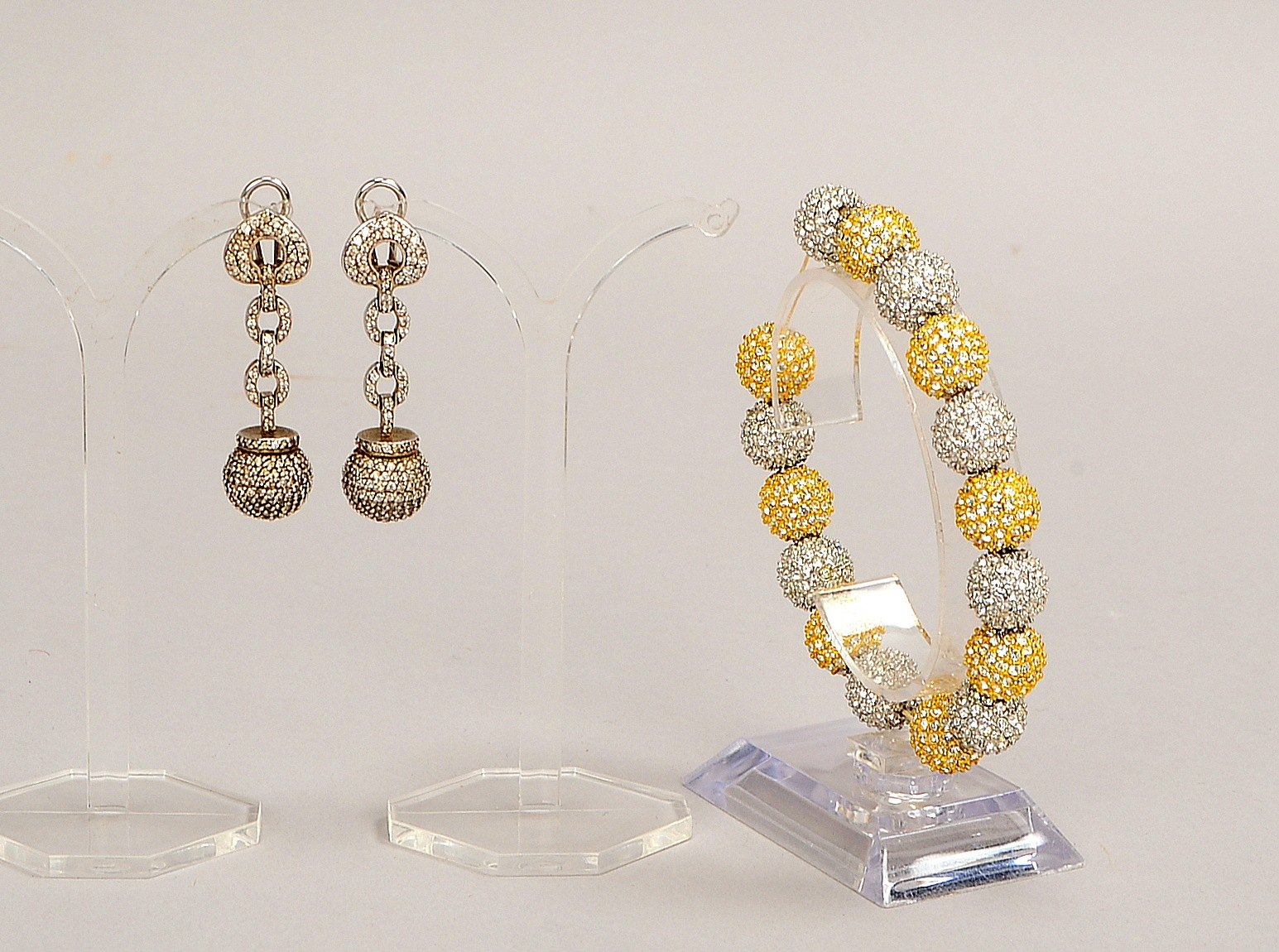 Modeschmuck-Set, 925 Sterlingsilber, Zirkonia-Besatz: Armband und Ohrstecker