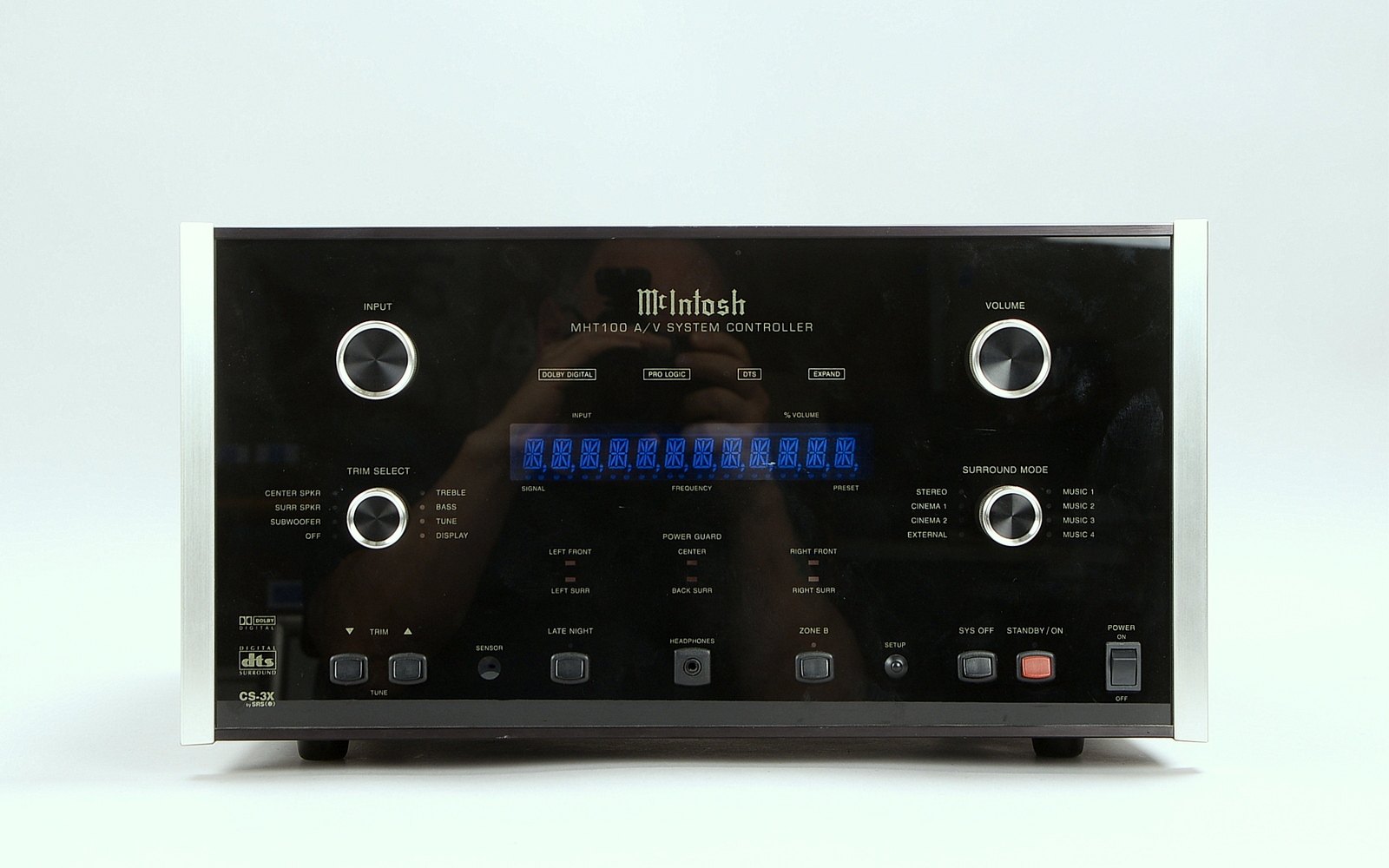 High End A/V Surround-Receiver, Mcintosh 'MHT 100' (2001 - 2003), mit Fernbed.