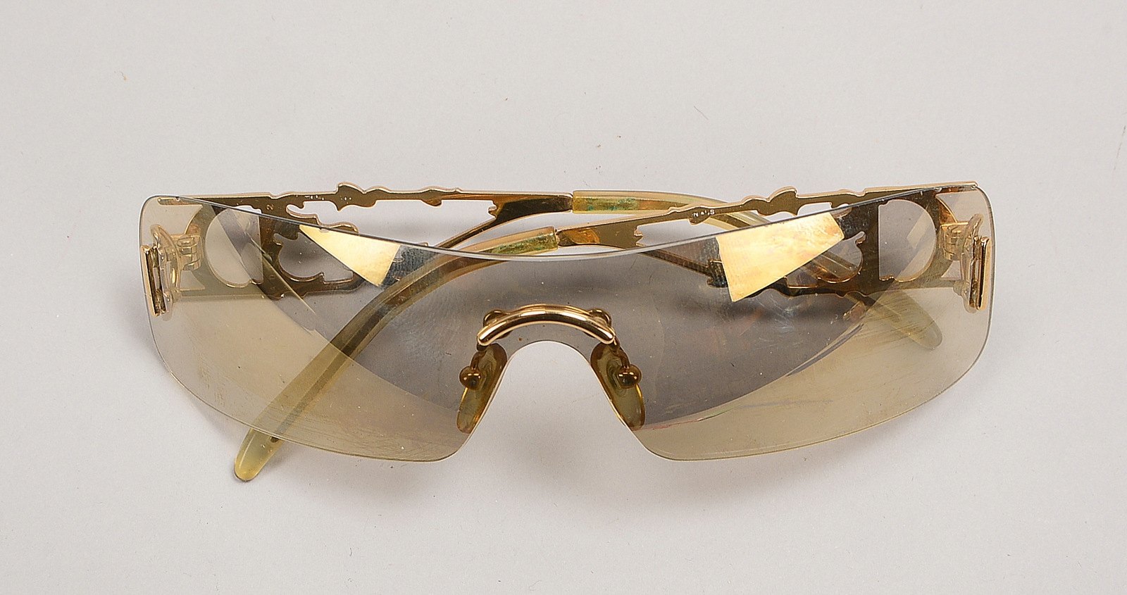 Christian Dior, Designer-Sonnenbrille, feines Modell, numm., in orig. Klappbox