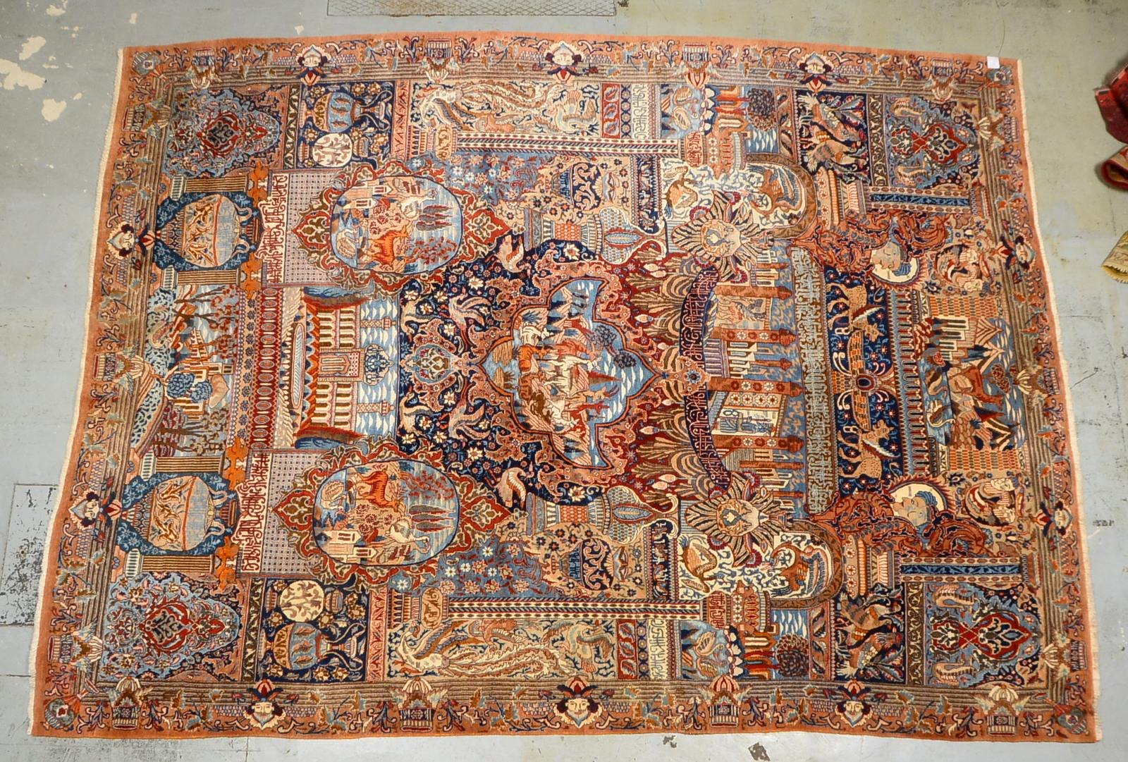 Kashmar, feste mittelfeine Knüpfung, mit figürl. Motiven/pers. Schrift; Maße 403 x 297 cm