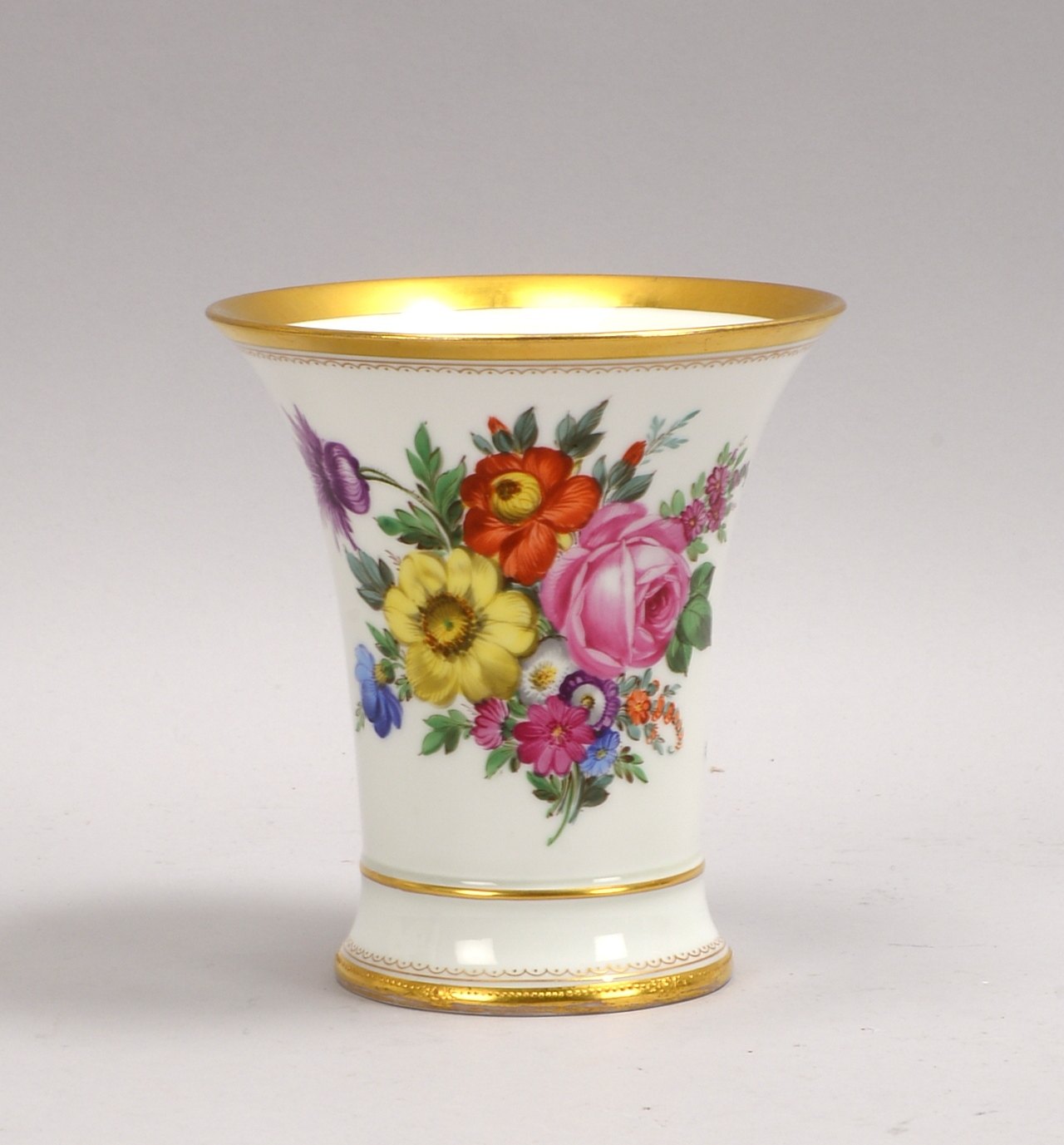 Ambrosius Lamm, Trichtervase, Handbemalung ('Blumenbouquet') und Goldrand