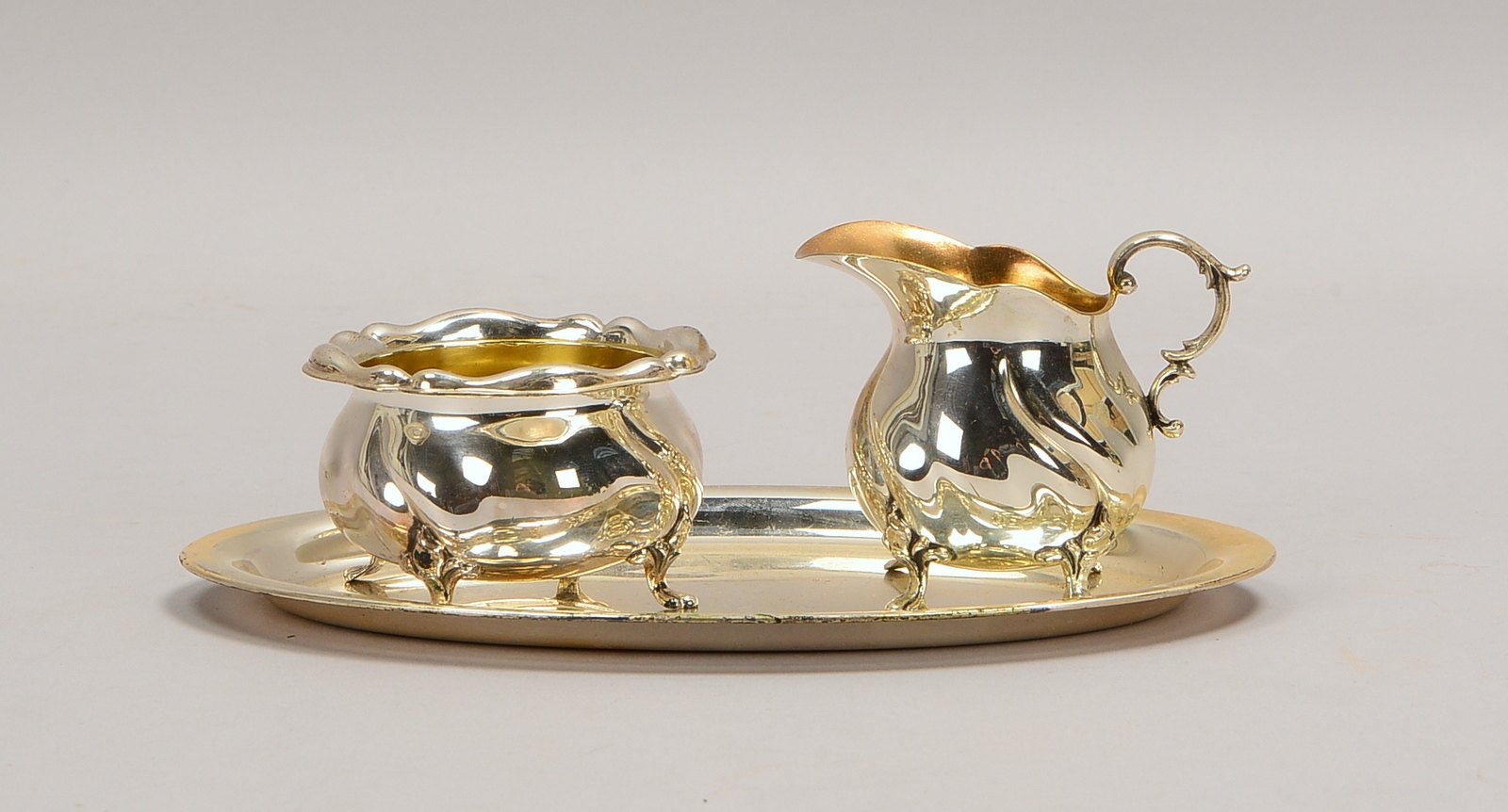 Wilkens, Zucker und Sahne auf Tablett, 835 Silber, barocke Form, innenverg.; Gew. 268 g