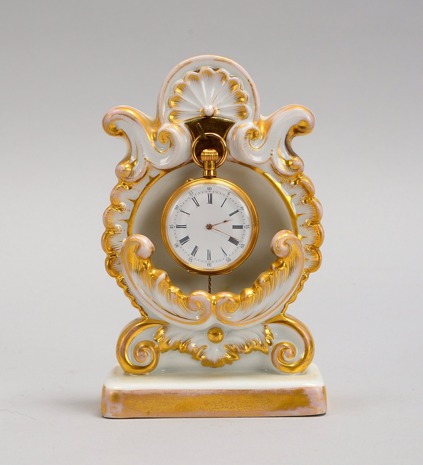 Damen-Taschenuhr, 750 GG-Geh./Metall-Staubdeckel - läuft nicht an; Ø 33 mm, Gew. 30 g